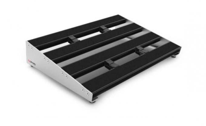 DAddario XPND Core 02 Zweireihiges Pedalboard