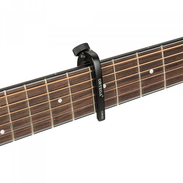 Ortega OCAPOPROCV-BK Pro Curved Kapodaster